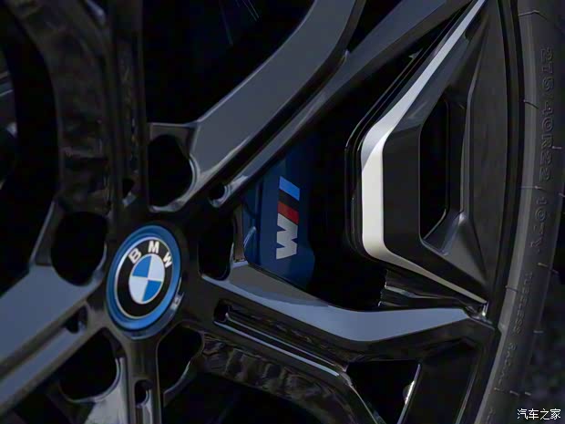 宝马(进口) 宝马iX 2022款 M60 欧洲版 宝马(进口) 宝马iX 2022款 M60 欧洲版