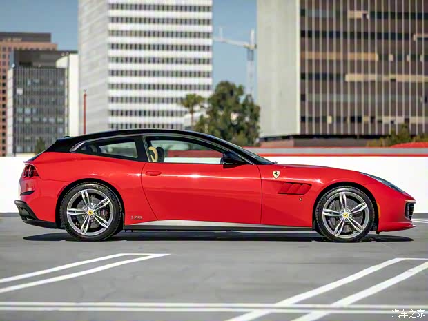 法拉利 GTC4Lusso 2018款 The Magnum PI