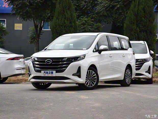 广汽乘用车 传祺GM6 2019款 270T 自动尊荣版（六座）国VI