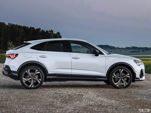 奧迪(進(jìn)口) 奧迪Q3新能源(進(jìn)口) 2021款 Sportback 45 TFSI e 歐洲版