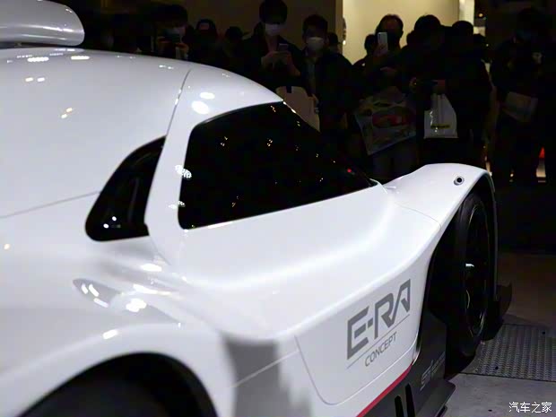 斯巴魯 STI E-RA 2022款 Concept