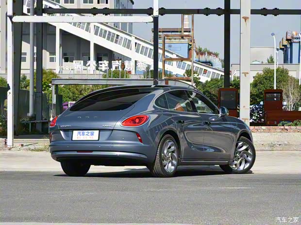 长城汽车 欧拉闪电猫 2022款 555km 标准续航版