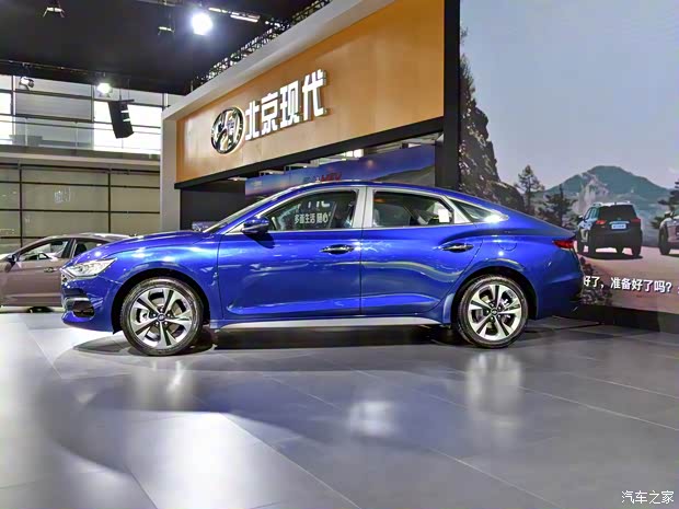 北京现代 菲斯塔 2018款 基本型 北京现代 菲斯塔 2018款 基本型