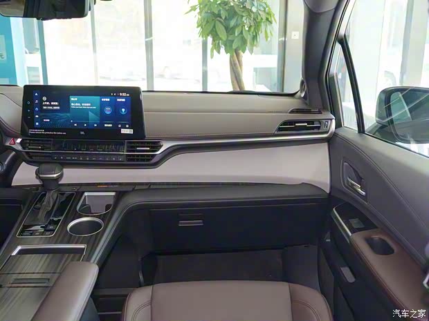 一汽豐田 格瑞維亞 2022款 高配版