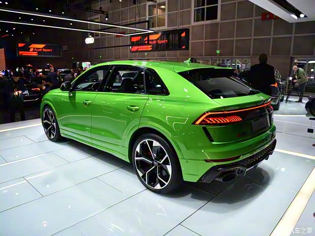 Audi Sport 奧迪RS Q8 2020款 基本型