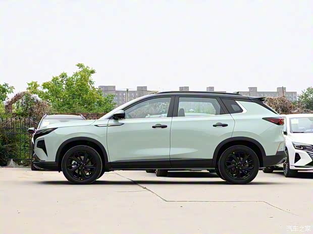 东风乘用车 皓极 2022款 1.5T MHD 500T 马赫双擎版