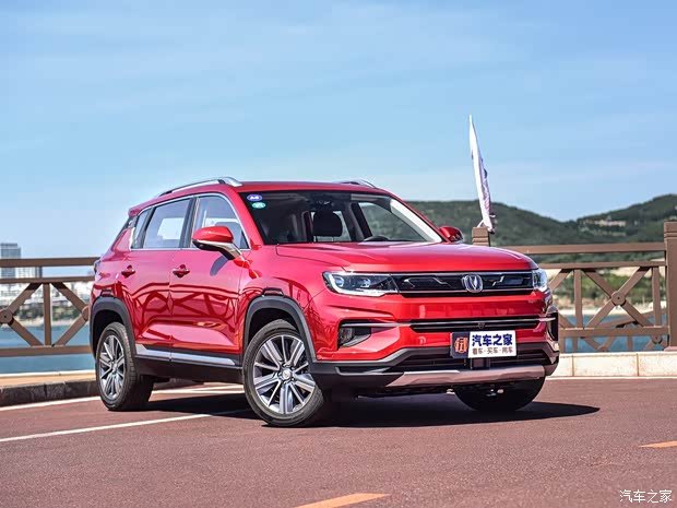 長(zhǎng)安汽車 長(zhǎng)安CS35 PLUS 2018款 1.6L 自動(dòng)智聯(lián)版