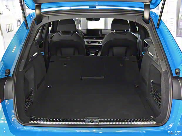 奥迪(进口) 奥迪A4(进口) 2021款 Avant 先锋派 40 TFSI 豪华动感型