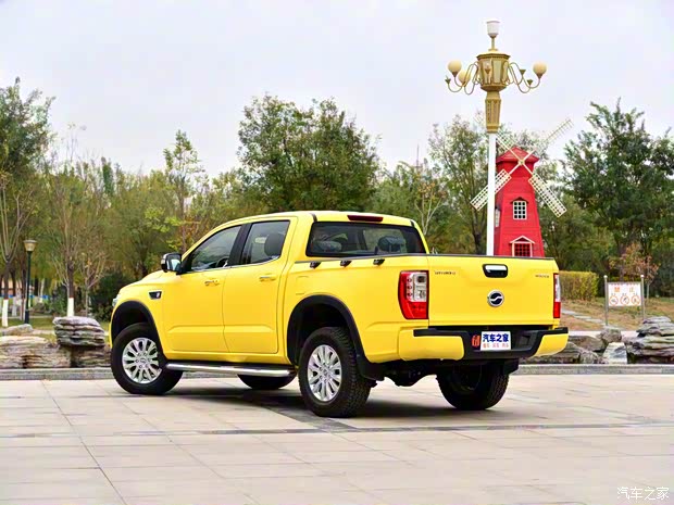 中兴汽车 领主 2019款 2.5T乘用版柴油两驱自动旗舰型标双 中兴汽车 领主 2019款 2.5T乘用版柴油两驱自动旗舰型标双