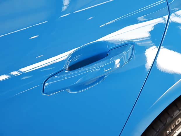 奥迪(进口) 奥迪A4(进口) 2021款 Avant 先锋派 40 TFSI 豪华动感型