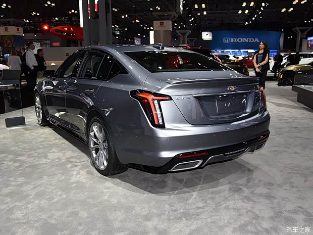 凯迪拉克(进口) 凯迪拉克CT5(海外) 2019款 基本型 凯迪拉克(进口) 凯迪拉克CT5(海外) 2019款 基本型