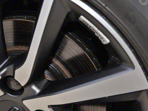 2019款 领军版 1.5L 手动向上互联型 国VI 2019款 领军版 1.5L 手动向上互联型 国VI