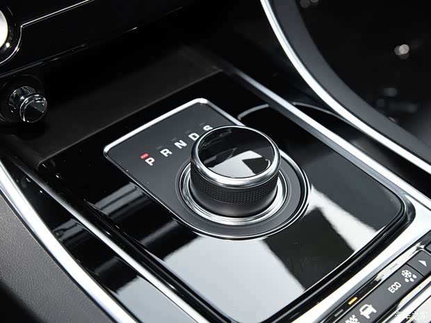 奇瑞捷豹路虎 捷豹XEL 2019款 2.0T 200PS 精英版