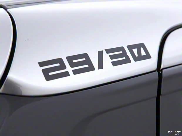 铃木(进口) 速翼特 2019款 Katana Limited Edition