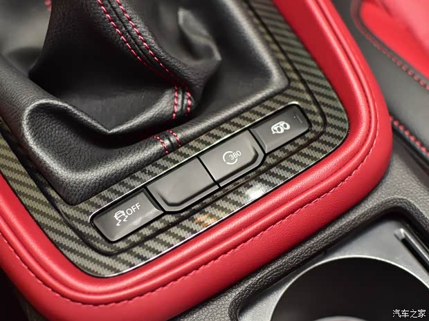 上汽集團 名爵6 2019款 20T 手動高鐵版