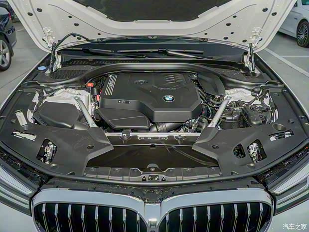 华晨宝马 宝马5系 2021款 530Li 尊享型 豪华套装 华晨宝马 宝马5系 2021款 530Li 尊享型 豪华套装