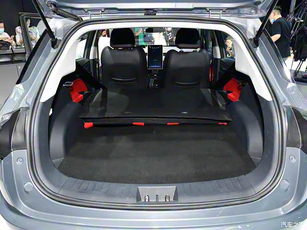 合眾汽車 哪吒V 2020款 基本型