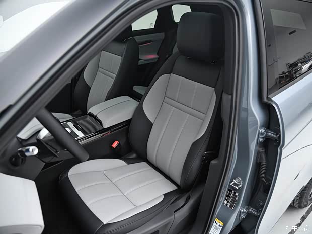 奇瑞捷豹路虎 揽胜极光 2019款 基本型 奇瑞捷豹路虎 揽胜极光 2019款 基本型