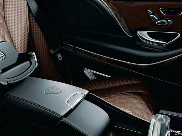 梅赛德斯-迈巴赫 迈巴赫S级 2020款 S 560 Grand Edition 日本版