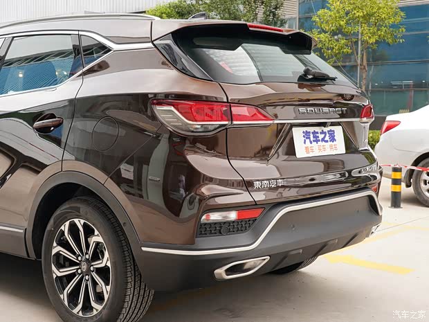 东南汽车 东南DX7 2020款 星跃 1.5T DCT旗舰版 东南汽车 东南DX7 2020款 星跃 1.5T DCT旗舰版