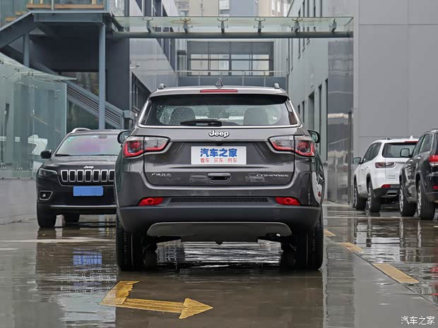 广汽菲克Jeep 指南者 2021款 自动领先版