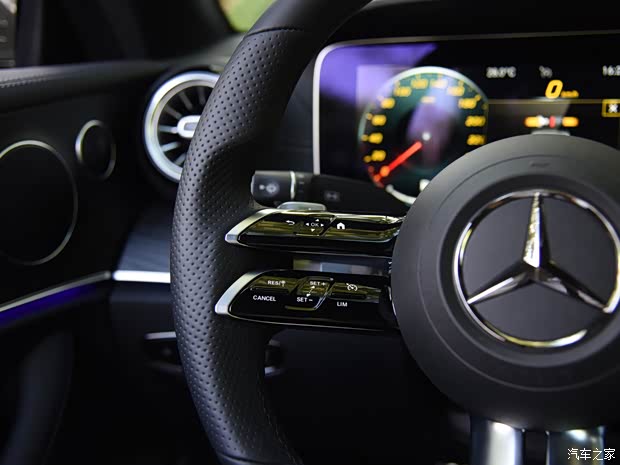 奔馳(進口) 奔馳E級(進口) 2021款 E 300 轎跑車