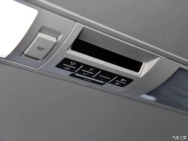 大众(进口) 迈特威 2018款 2.0TSI 四驱悠享版