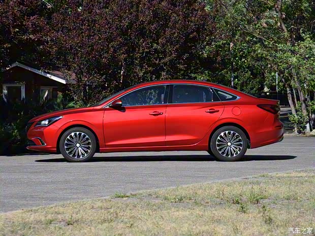 長安汽車 逸動 2019款 藍鯨版 1.4T 自動光速型