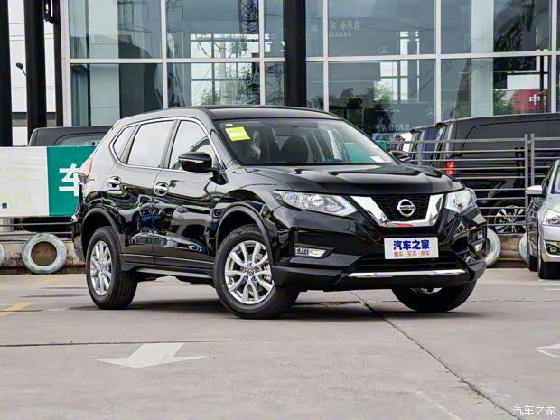 東風(fēng)日產(chǎn) 奇駿 2019款 2.0L CVT時(shí)尚版 2WD