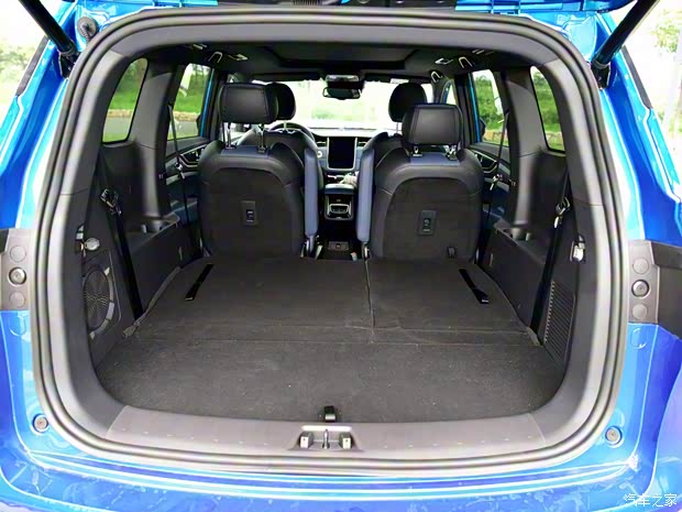 长安汽车 欧尚COS1°(科赛) 2018款 1.5T 智 长安汽车 欧尚COS1°(科赛) 2018款 1.5T 智