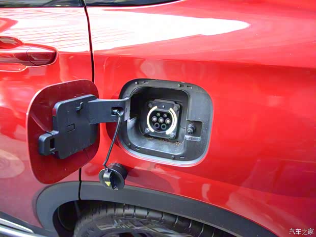 上汽大通 上汽MAXUS EUNIQ 6 2020款 1.3T PLUG IN EXTRA