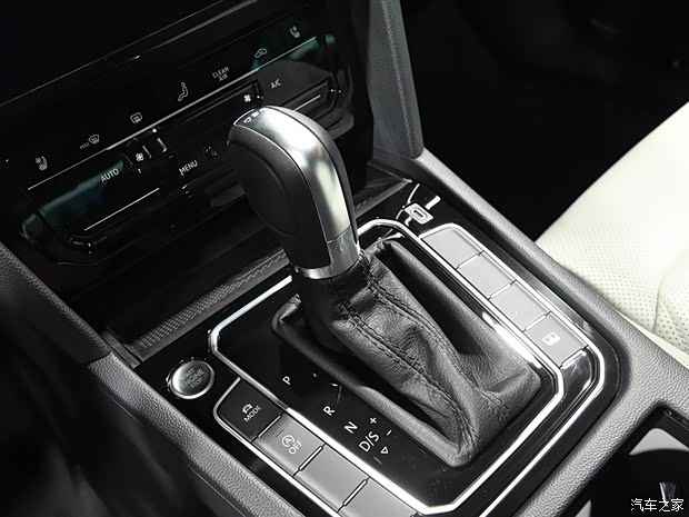 一汽-大众 迈腾 2020款 基本型