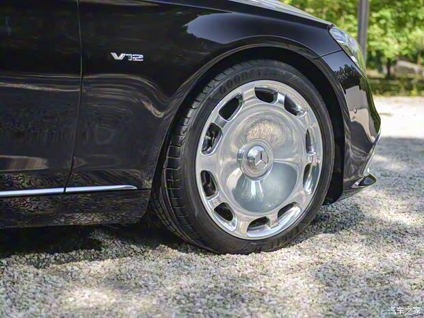 梅賽德斯-邁巴赫 邁巴赫S級(jí) 2019款 S 680