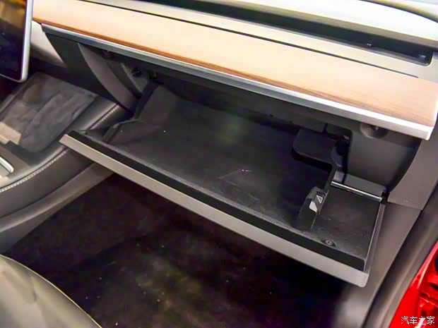 特斯拉中國 Model 3 2021款 標(biāo)準(zhǔn)續(xù)航后驅(qū)升級版