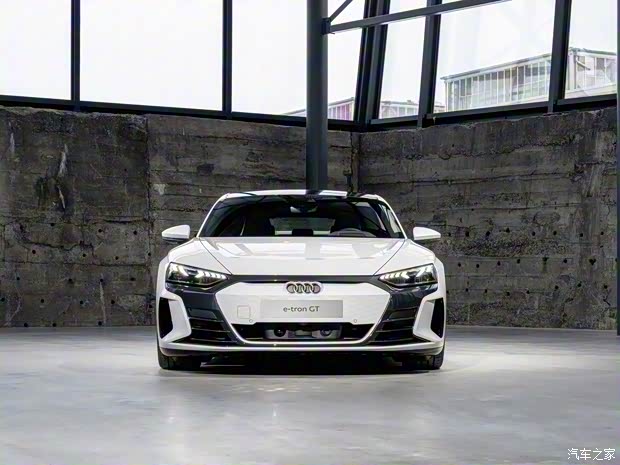 奥迪(进口) 奥迪e-tron GT 2021款 基本型 奥迪(进口) 奥迪e-tron GT 2021款 基本型