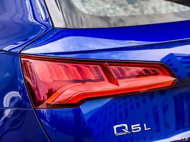 一汽-大众奥迪 奥迪Q5L 2018款 45 TFSI 尊享时尚型 国VI 一汽-大众奥迪 奥迪Q5L 2018款 45 TFSI 尊享时尚型 国VI