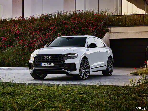 奧迪(進(jìn)口) 奧迪Q8新能源 2020款 60 TFSI e quattro S line 歐洲版 奧迪(進(jìn)口) 奧迪Q8新能源 2020款 60 TFSI e quattro S line 歐洲版