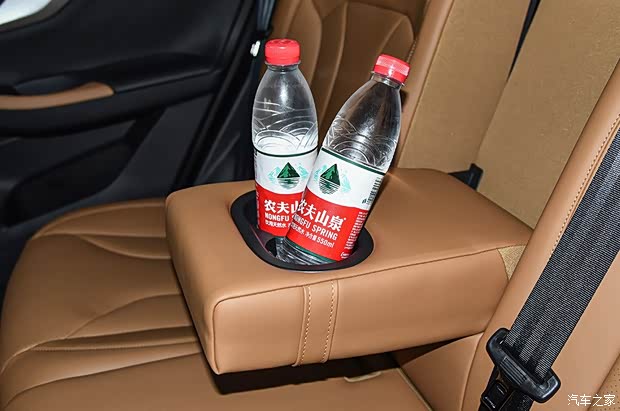 北京汽車 BEIJING-X7 2020款 1.5T 自動(dòng)致美智尊版