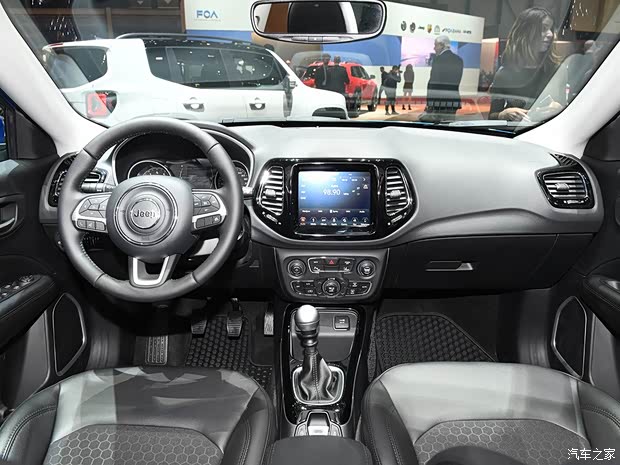 Jeep(进口) 指南者(进口) 2019款 Night Eagle