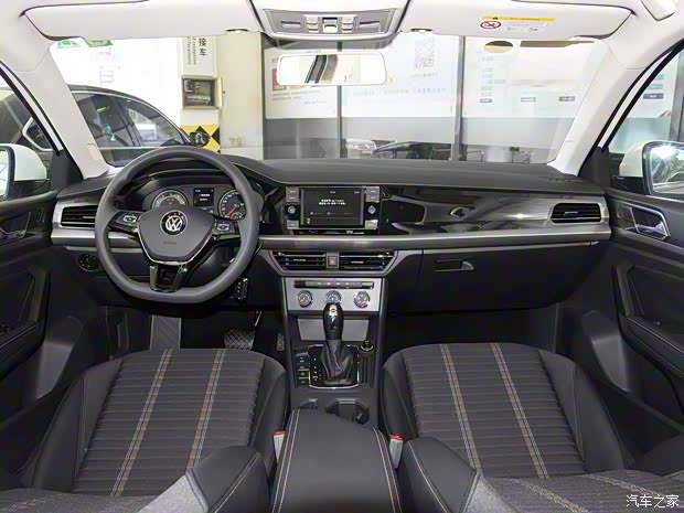 上汽大众 朗逸 2018款 280TSI DSG舒适版