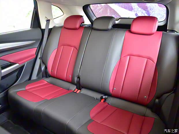 東風(fēng)乘用車 東風(fēng)風(fēng)神AX7 2021款 PRO 1.6T 自動智駕版