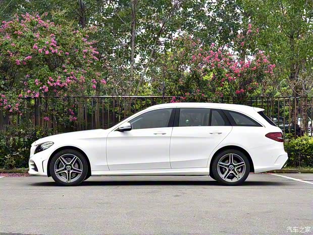 奔馳(進(jìn)口) 奔馳C級(jí)(進(jìn)口) 2020款 改款 C 260 旅行轎車