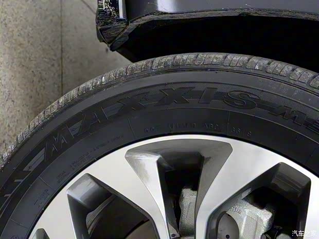 SWM斯威汽车 SWM斯威G01 2018款 1.5T 自动FF