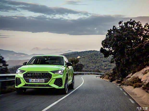 Audi Sport 奥迪RS Q3 2020款 Sportback Audi Sport 奥迪RS Q3 2020款 Sportback
