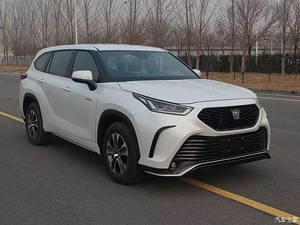 一汽丰田 皇冠陆放CROWN KLUGER 2021款 基本型 一汽丰田 皇冠陆放CROWN KLUGER 2021款 基本型