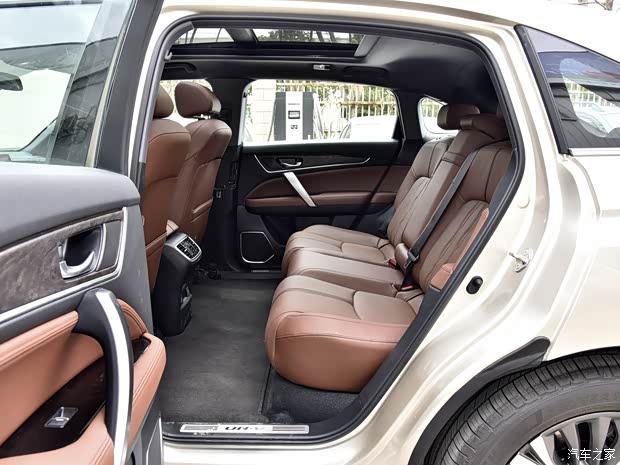 东风本田 本田UR-V 2020款 370TURBO 两驱尊雅版