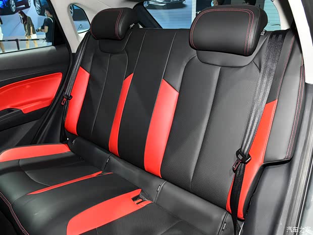 合眾汽車 哪吒V 2020款 基本型