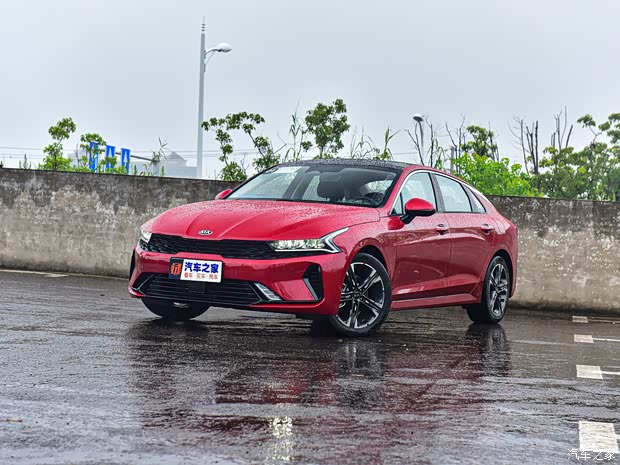 东风悦达起亚 K5凯酷 2020款 270T CVVD 豪华科技版