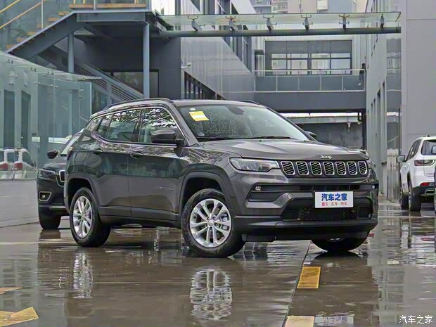 广汽菲克Jeep 指南者 2021款 自动领先版