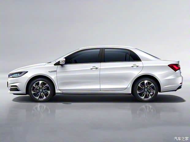 比亚迪 秦新能源 2019款 秦EV 比亚迪 秦新能源 2019款 秦EV